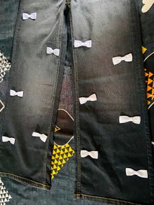 Glitch Jeans Totaly New