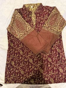 Sale 🛍️ Short Woolen Kurti