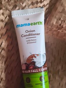 Mamaearth Onion Conditioner