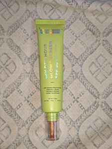 Hyphen Golden Hour Glow Screen SPF 50
