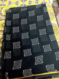 Black Shiffon Saree With Golden Border