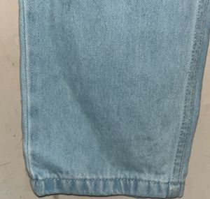 straight fit jeans