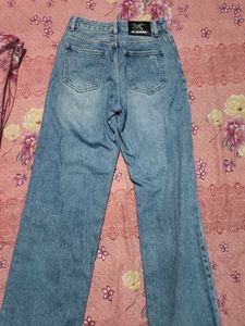 Baagi Jeans