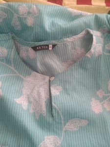 4 Combo Kurtas All  Together For Rs 199