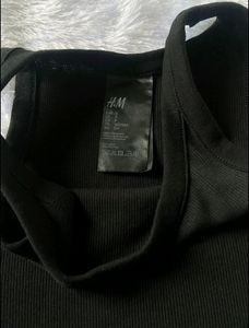 H&amp;M Black Top