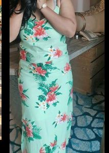 Elegant And Beautiful Dress