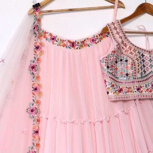 Pink lehenga Choli 💖😍