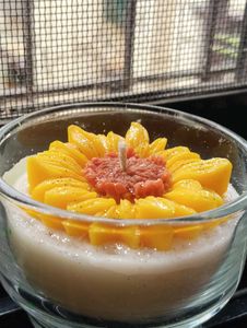 Sented Sunflower Candle