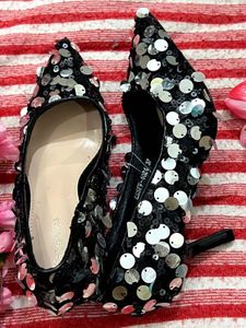 Stelatoes Sparkly Black Ballerinas