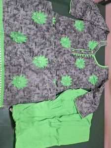 Pure Cotton Chudhidar in Grey with Green Combinati