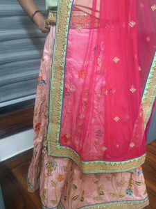 Magenta Net Dupatta with Gold Embroidery