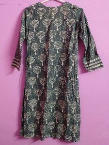 Elegant Printed Kurta Set