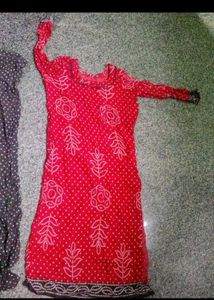Red Printed Bandhini Drss