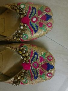 2 Juttis