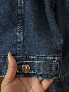 Cropped Blue Denim Jacket