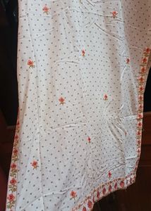 Elegant White Embroidered Kurta