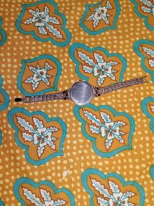 Elegant Rose Gold Tone Watch