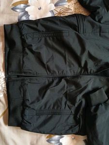 Derby Ten Black Hooded Jacket