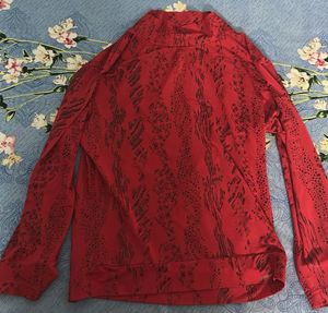 Red Print Long Sleeve Top
