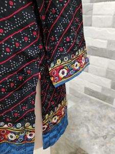 Embroidered Patterned Tunic