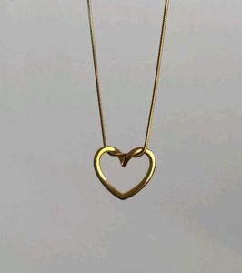 Hollow Heart Neck Chain