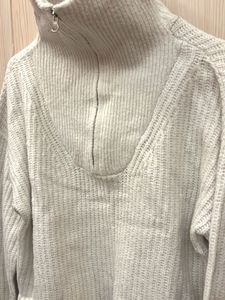 Cozy Knit Pullover Sweater