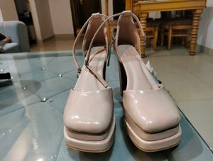 Mary Jane Peach High Heels