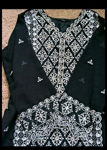 Pakishtani Suit Price Drop