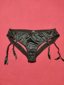 Luxury Open Hip Pearl Panty – Elegant & Bold Look"