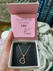 Giva Rose Gold Line Heart Pendant With Box Chain