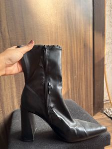 Black Heeled Boots