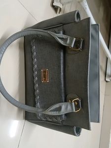 Handbag.1