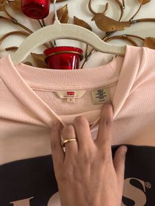 Levis Women Pink Brand