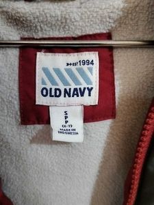 OLD NAVY Boys 6-7  Red and Gray Puffer Jacket