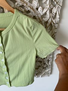 Brand - URBANIC, Size - S