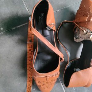 Argyle Outfit &amp; Heels