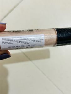Recode Ace Of Base Studio ProLightweight Concealer