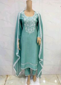 Beautiful Suit Set For Women