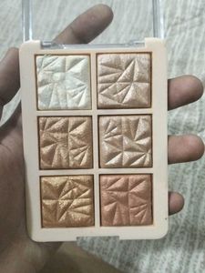 Mars Glowzilla Palette