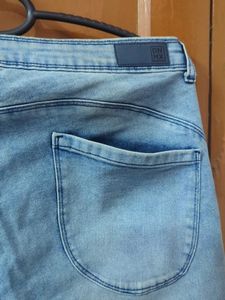 Dnmx Lightly Washed Blue Jeans