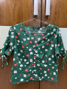 Green Floral Crop Top