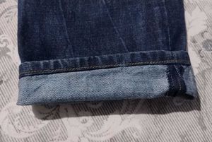 Men&#39;s Dark Wash Jeans