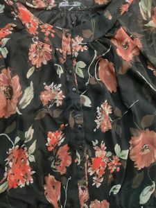 Harpa Georgette Shirt Top