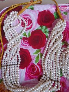 Pearl Necklace &amp; Earring Set