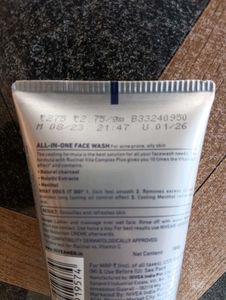 NIVEA MAN ALL-IN-1 Charcoal Face Wash