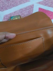 charles &amp; keith sling bag
