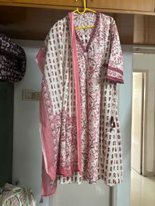 “Kalini” Floral Yoke Cotton Kurta 3piece Set