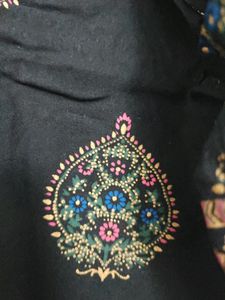 Printed Black Top