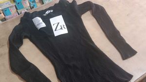 Winter Stylish Black Fitted Top