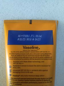 12 Pcs Vaseline Gluta-Hya SPF 50